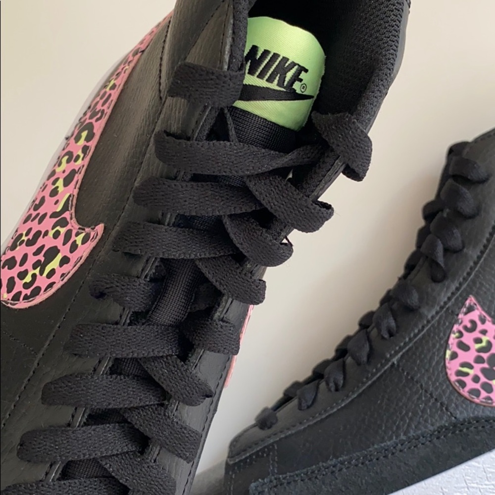 NEW Nike blazer mid black rare sneakers - Picture 6 of 8